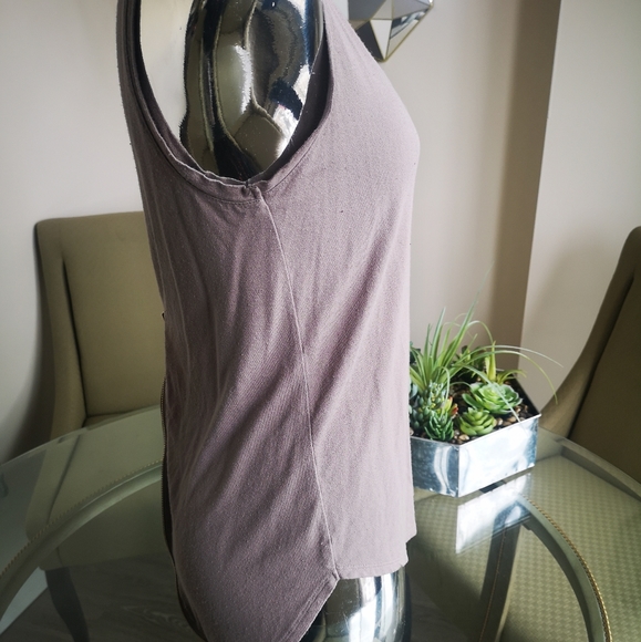 Dynamite Zip Back Tank - Picture 2 of 5